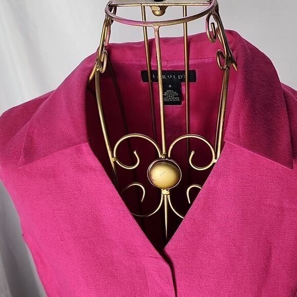 Linen Blend Fuschia Hidden Button Plaquette Sleeveless Top Harold's Size 4 - Picture 3 of 5